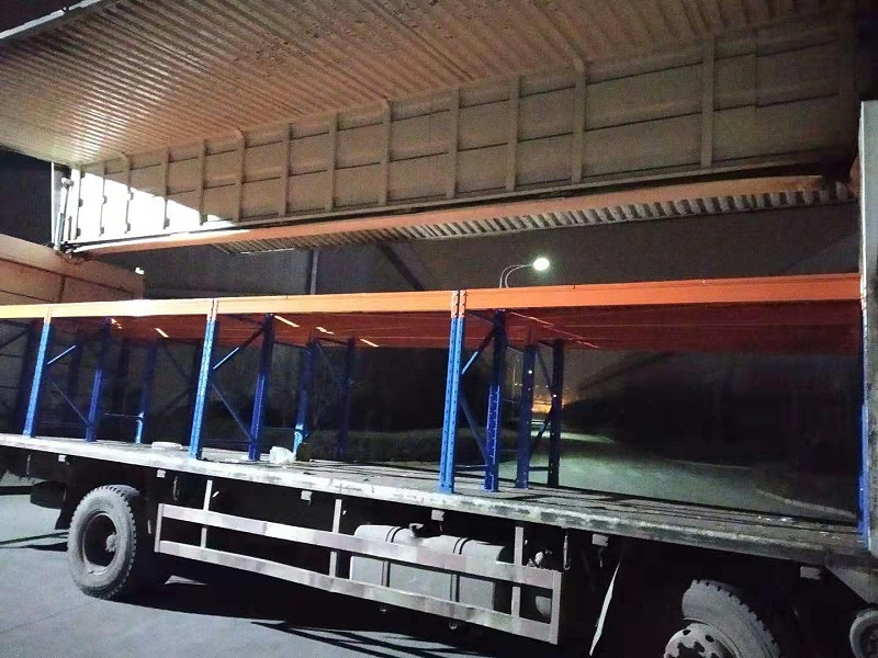 車載貨架